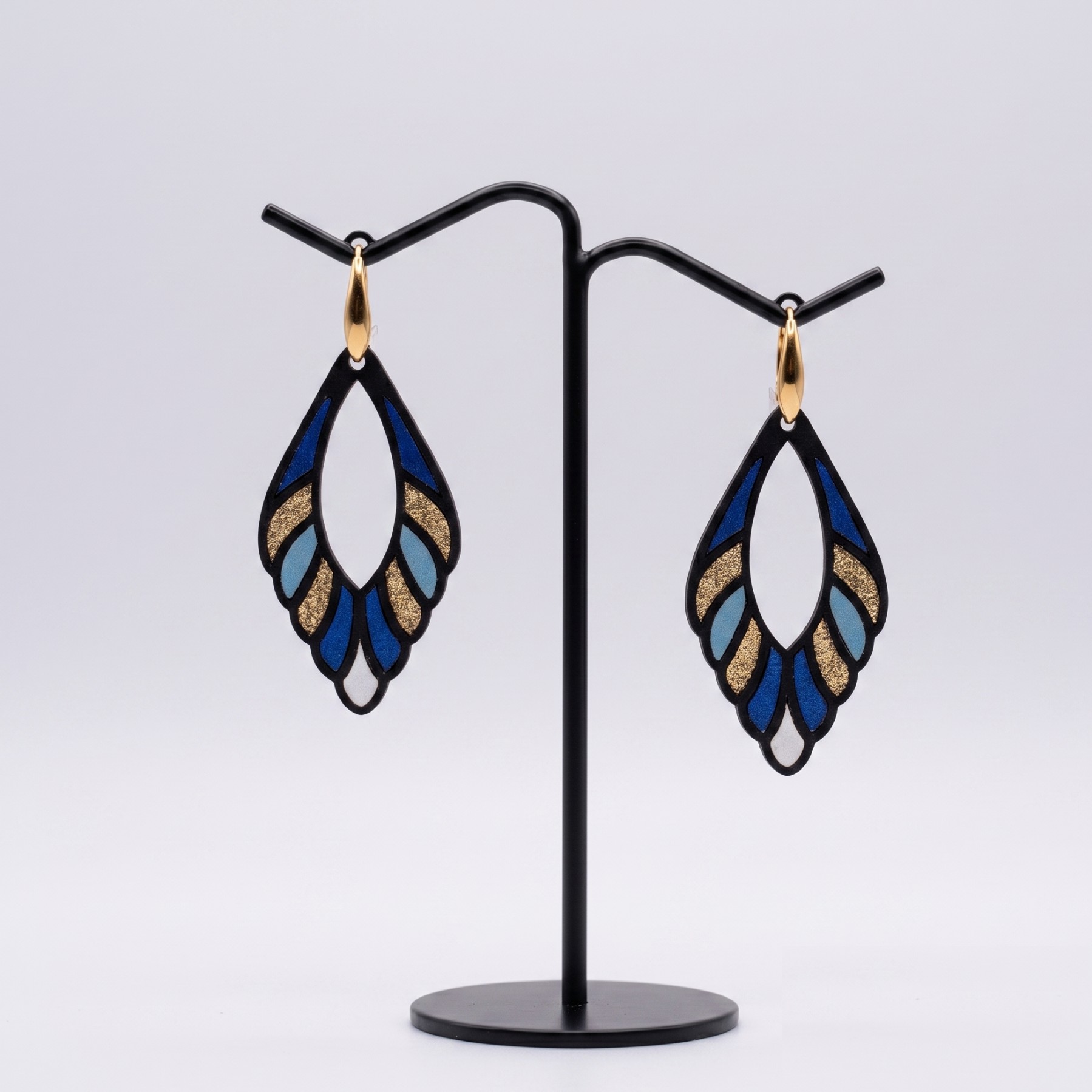 Boucles d'oreilles cuir pendantes bleu et or – Dounia – Image 2