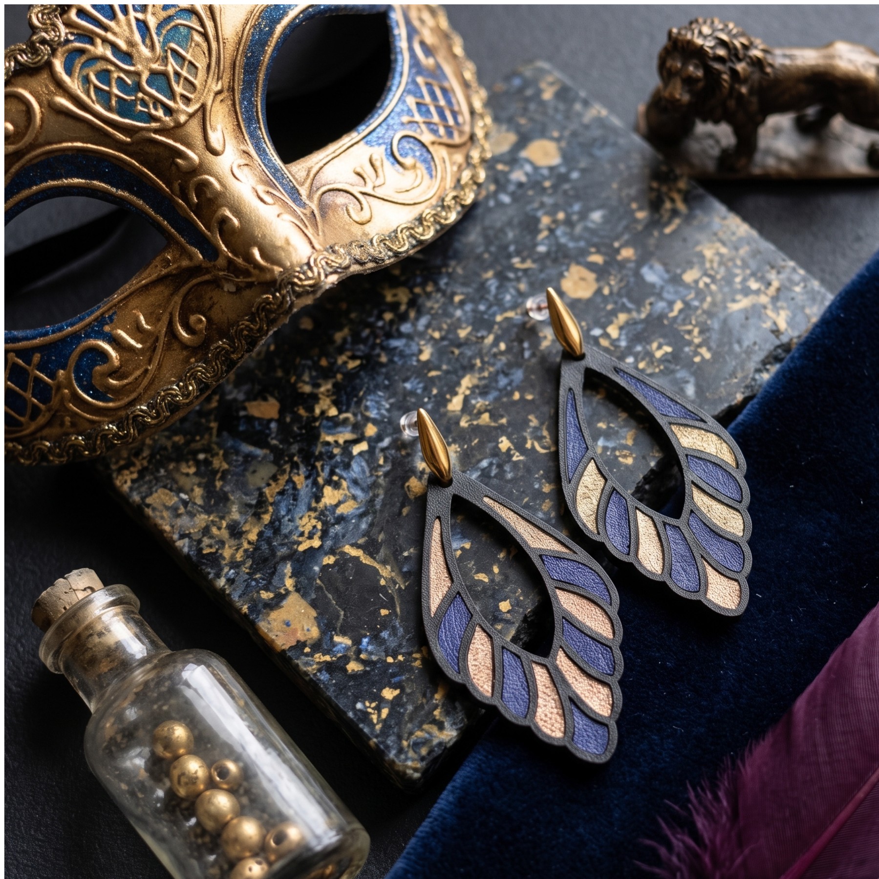Boucles d'oreilles cuir bleu nuit et or scintillant – Giulia – Image 2